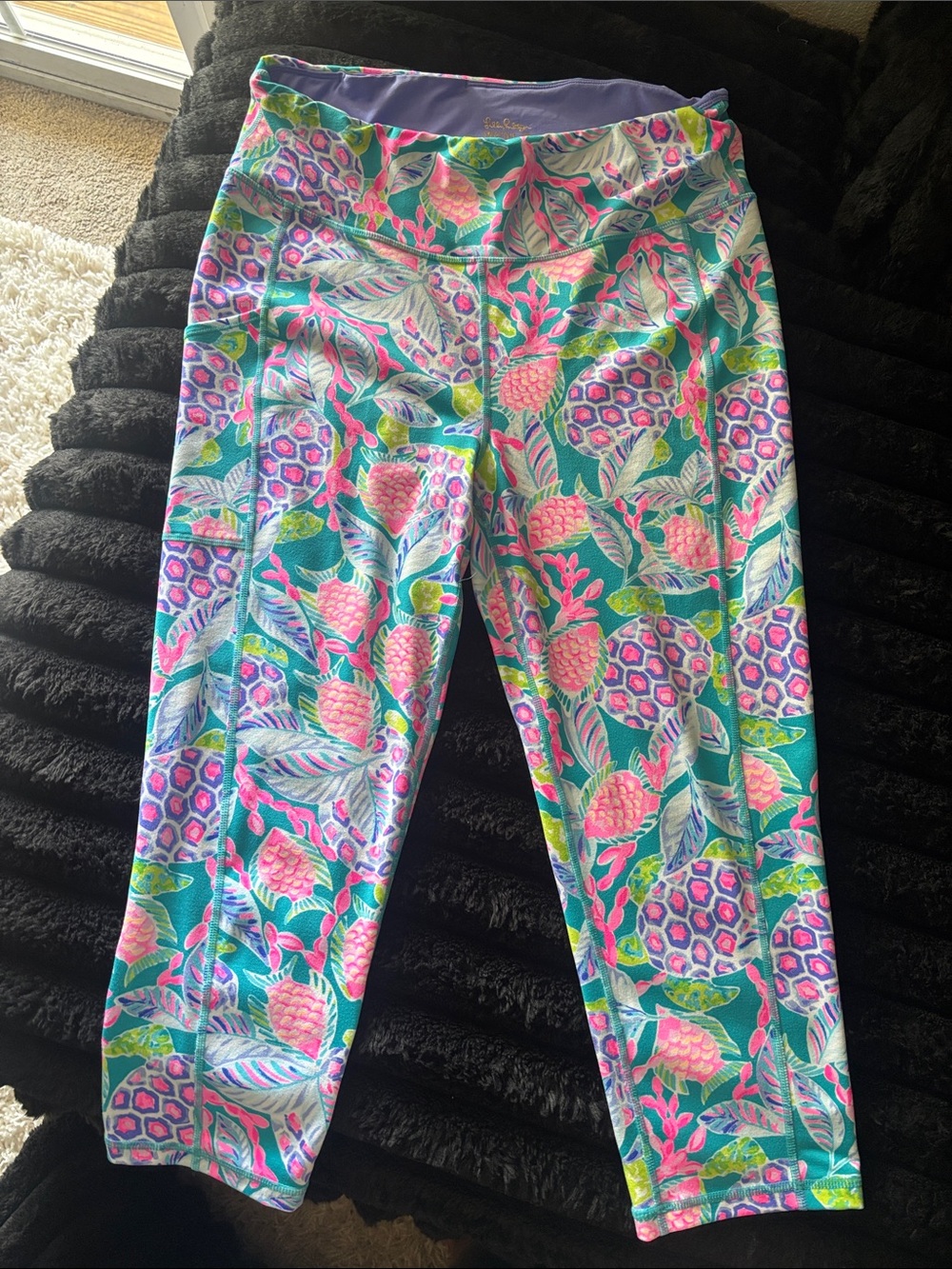 Lilly Pulitzer Women's Teal Pink Floral Capri Leggings